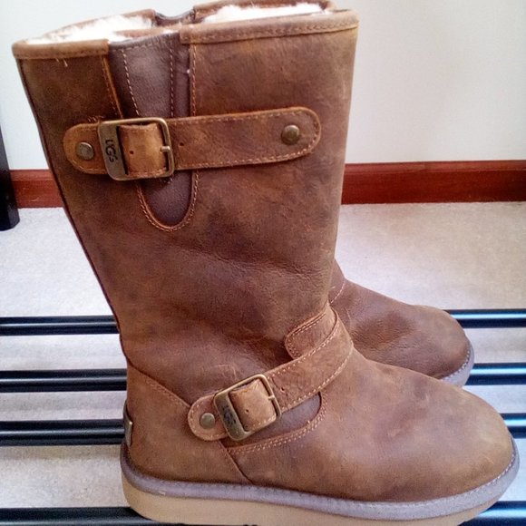 UGG Women Sutter Sheepskin Leather Moto Boots NWOB - Picture 4 of 7